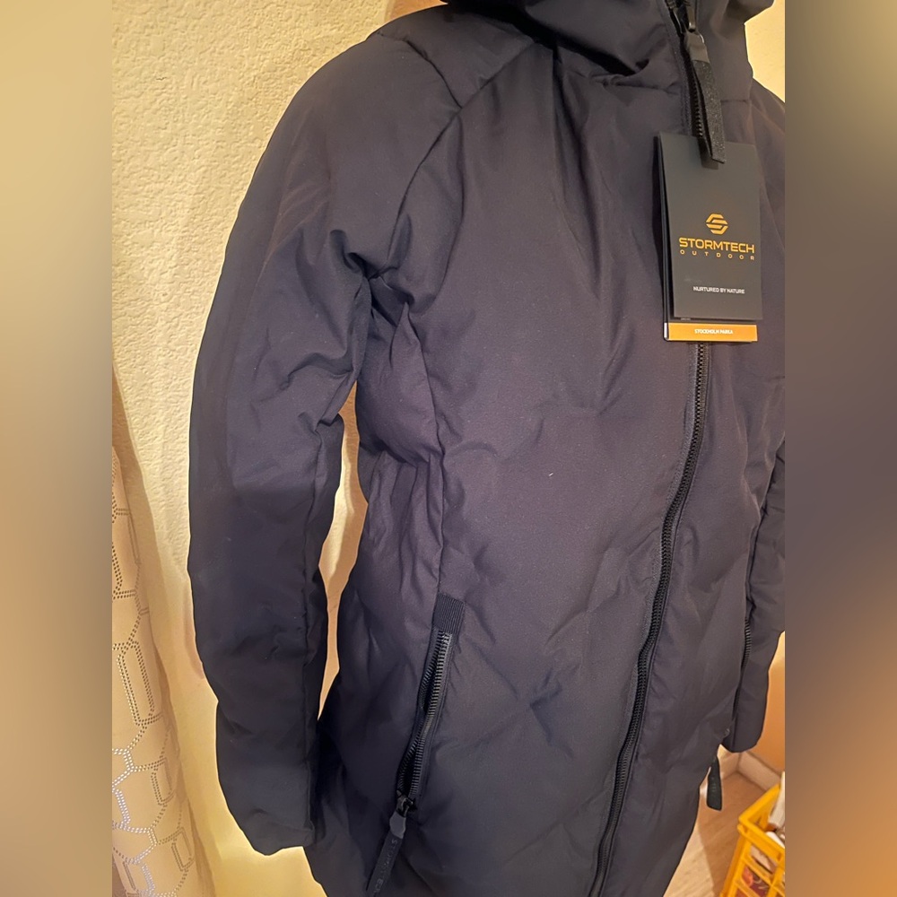 Stone Island Black Quilted Jacket - Picture 4 of 4